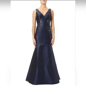 NWT Adrianna Papell V-Neck Beaded Gown.  Size 2